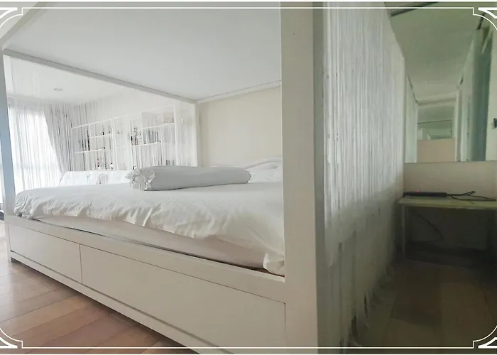 In Heart Of Apartment